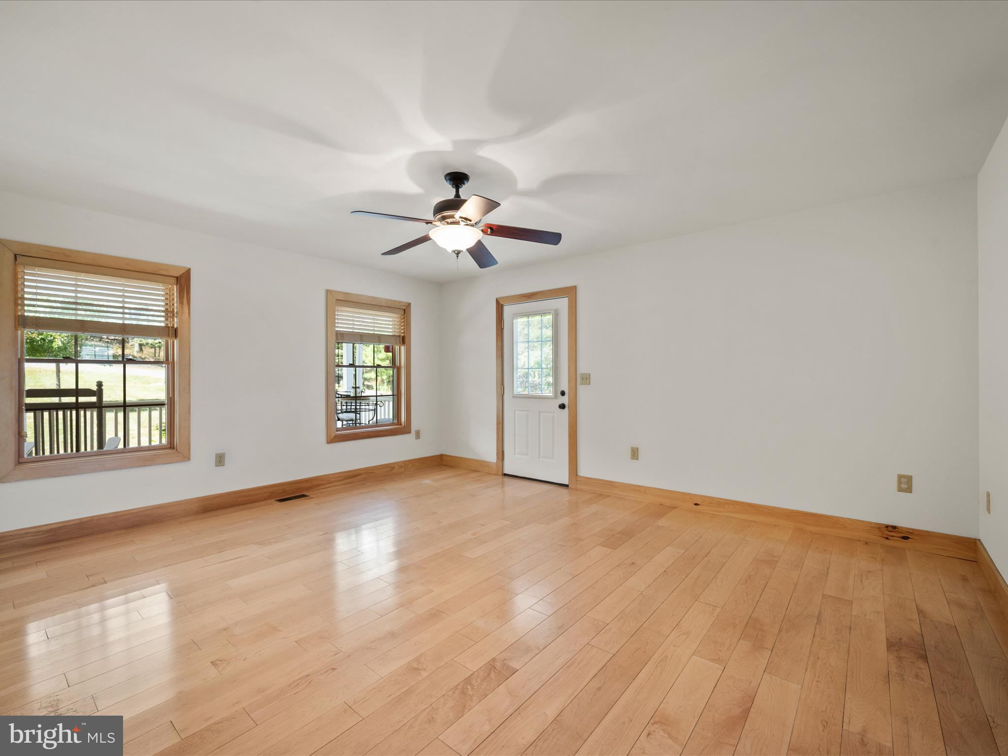 RIVER RIDGE - Residential