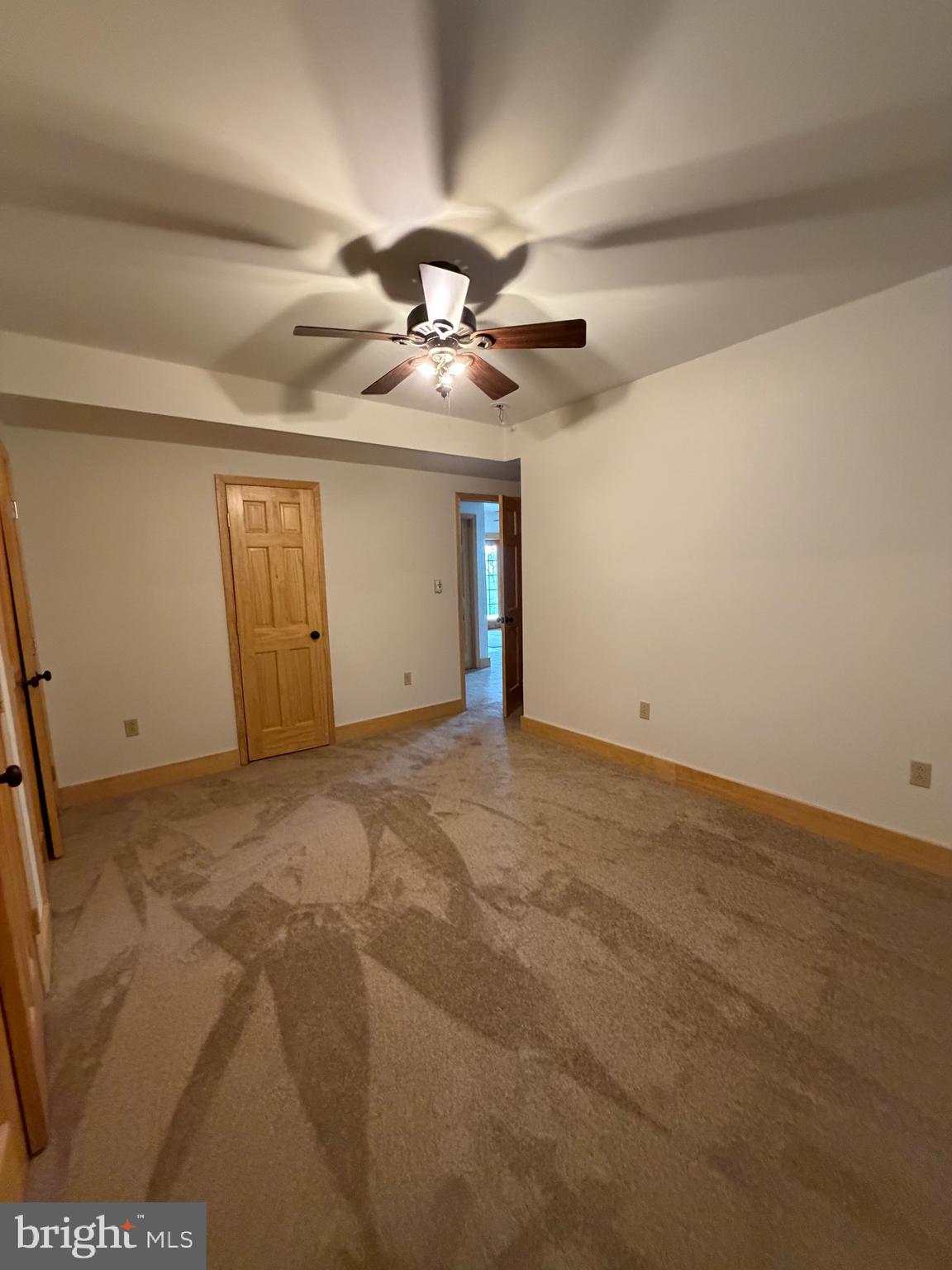 RIVER RIDGE - Residential