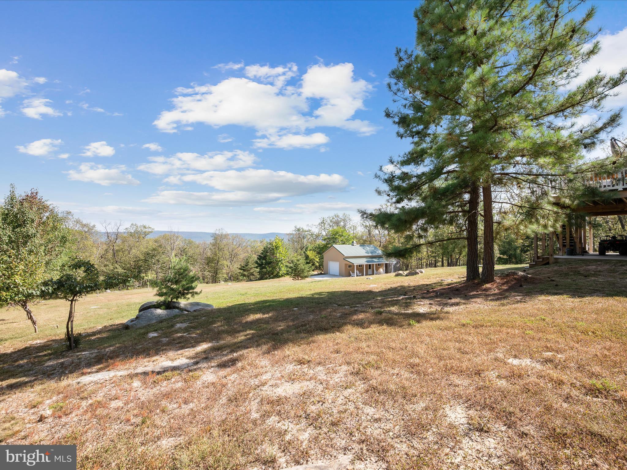 RIVER RIDGE - Residential