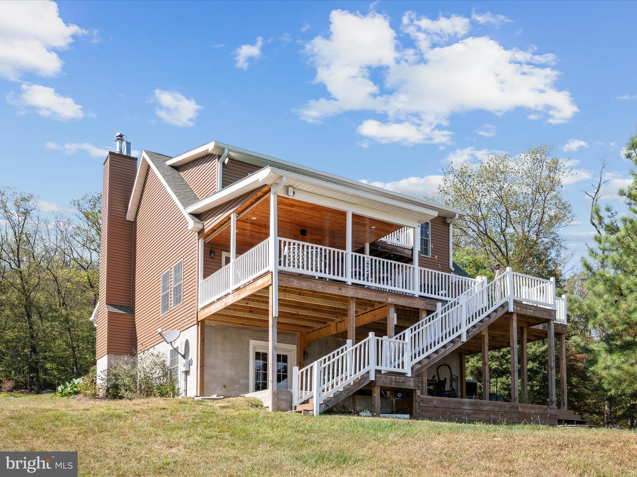 RIVER RIDGE - Residential