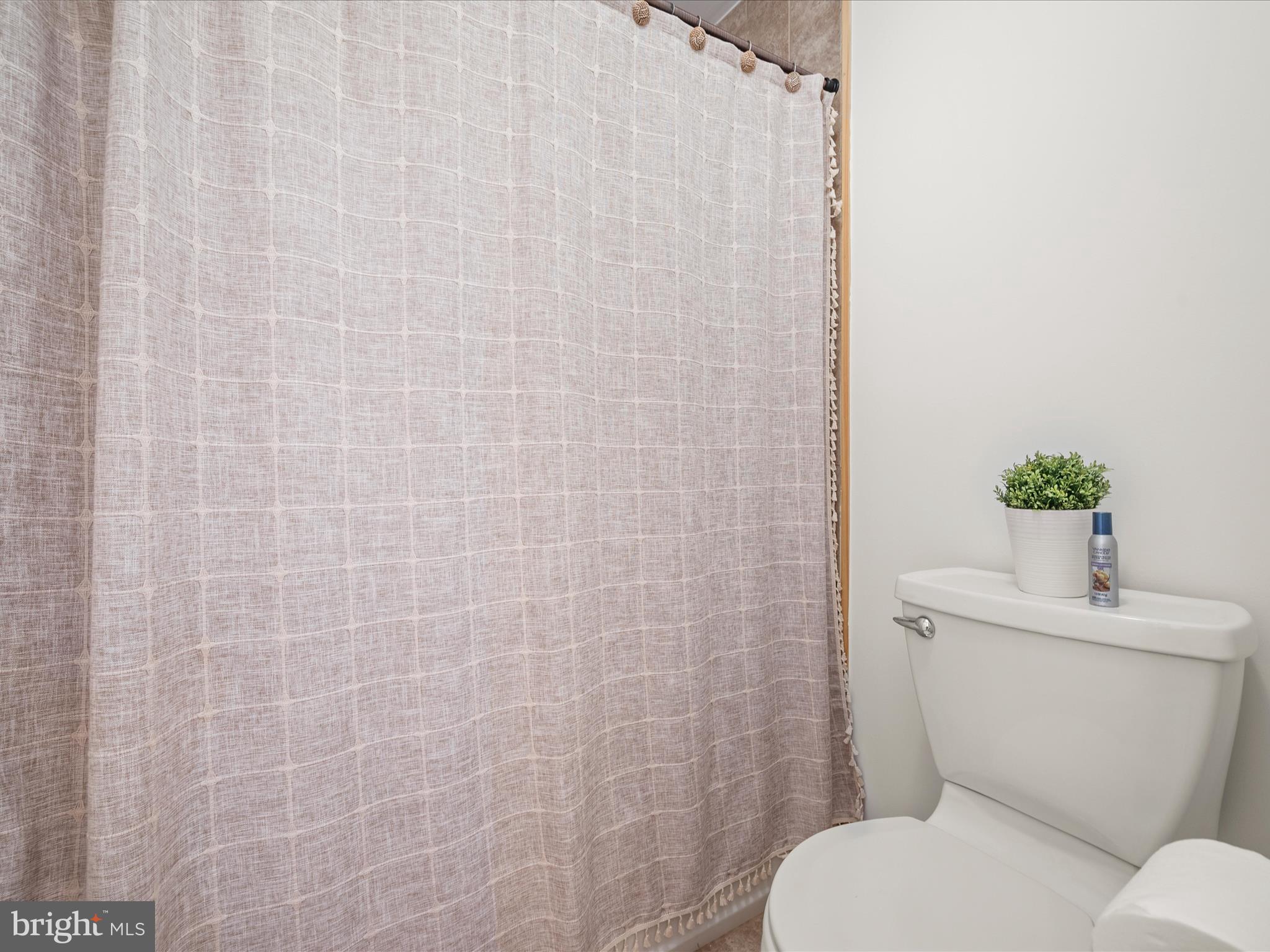 RIVER RIDGE - Residential