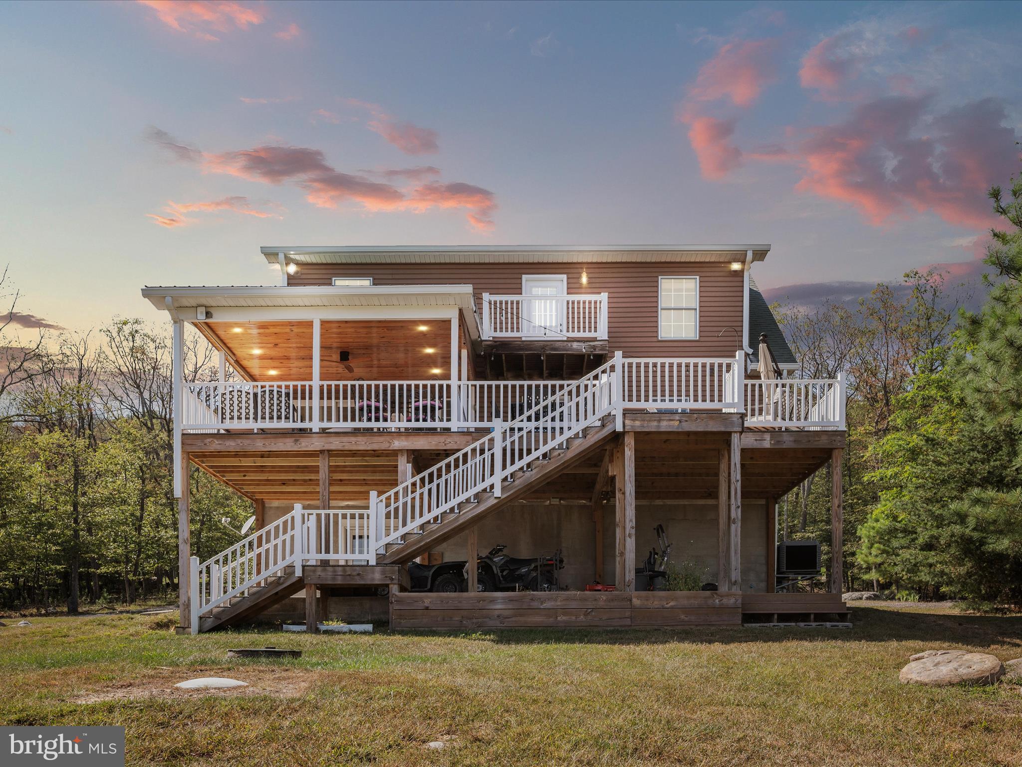 RIVER RIDGE - Residential