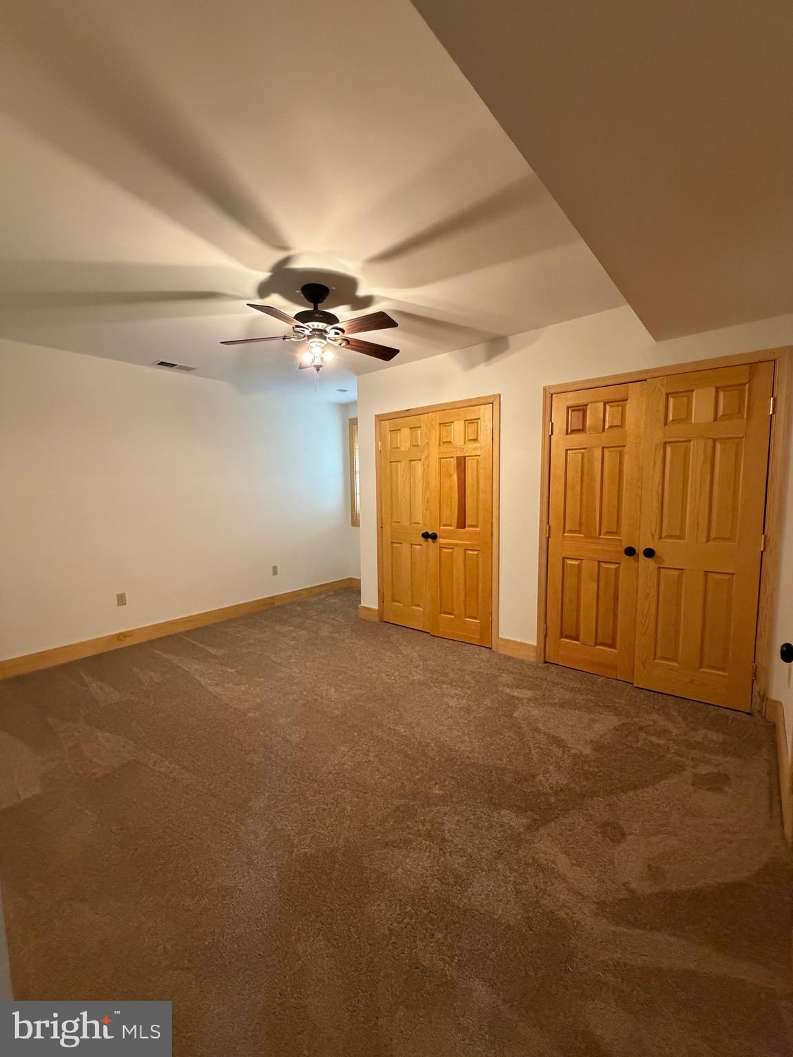 RIVER RIDGE - Residential