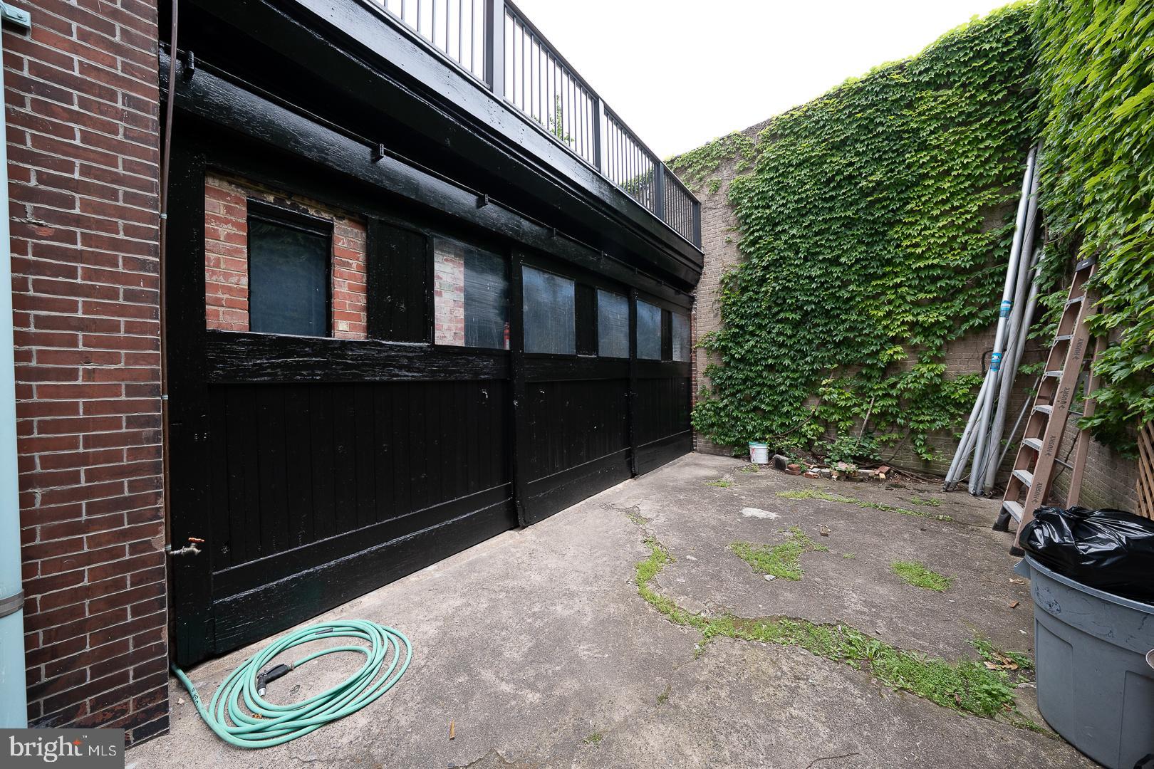 ART MUSEUM AREA - Residential