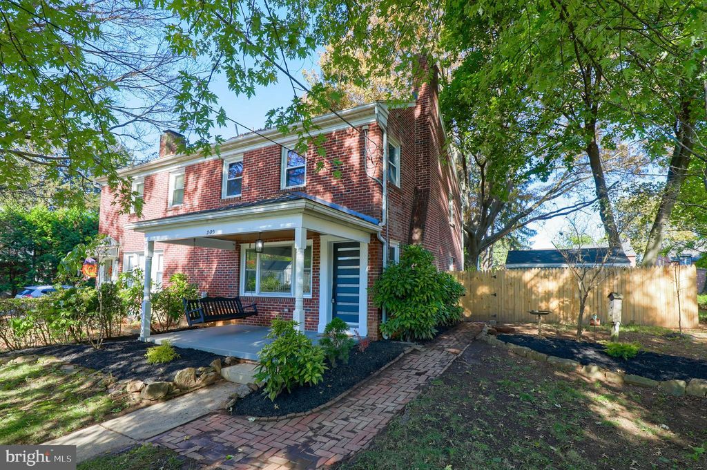 Photo of 205 PLEASURE RD, LANCASTER, PA 17601 (MLS # PALA2027266)