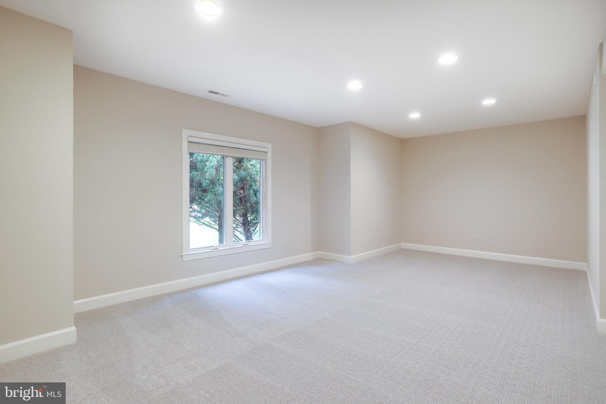 CARRINGTON - Residential