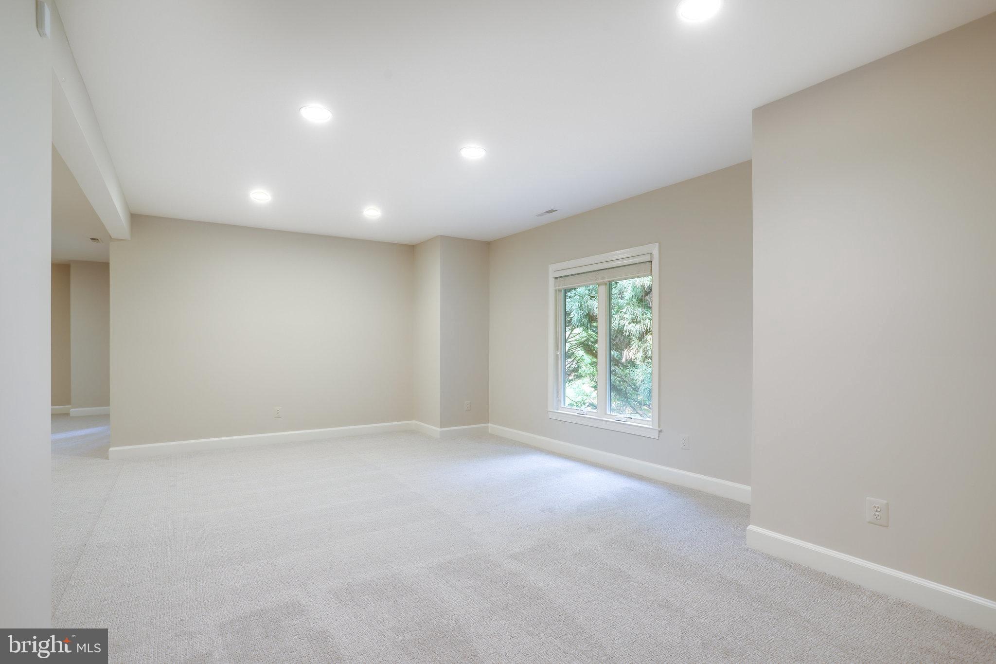 CARRINGTON - Residential