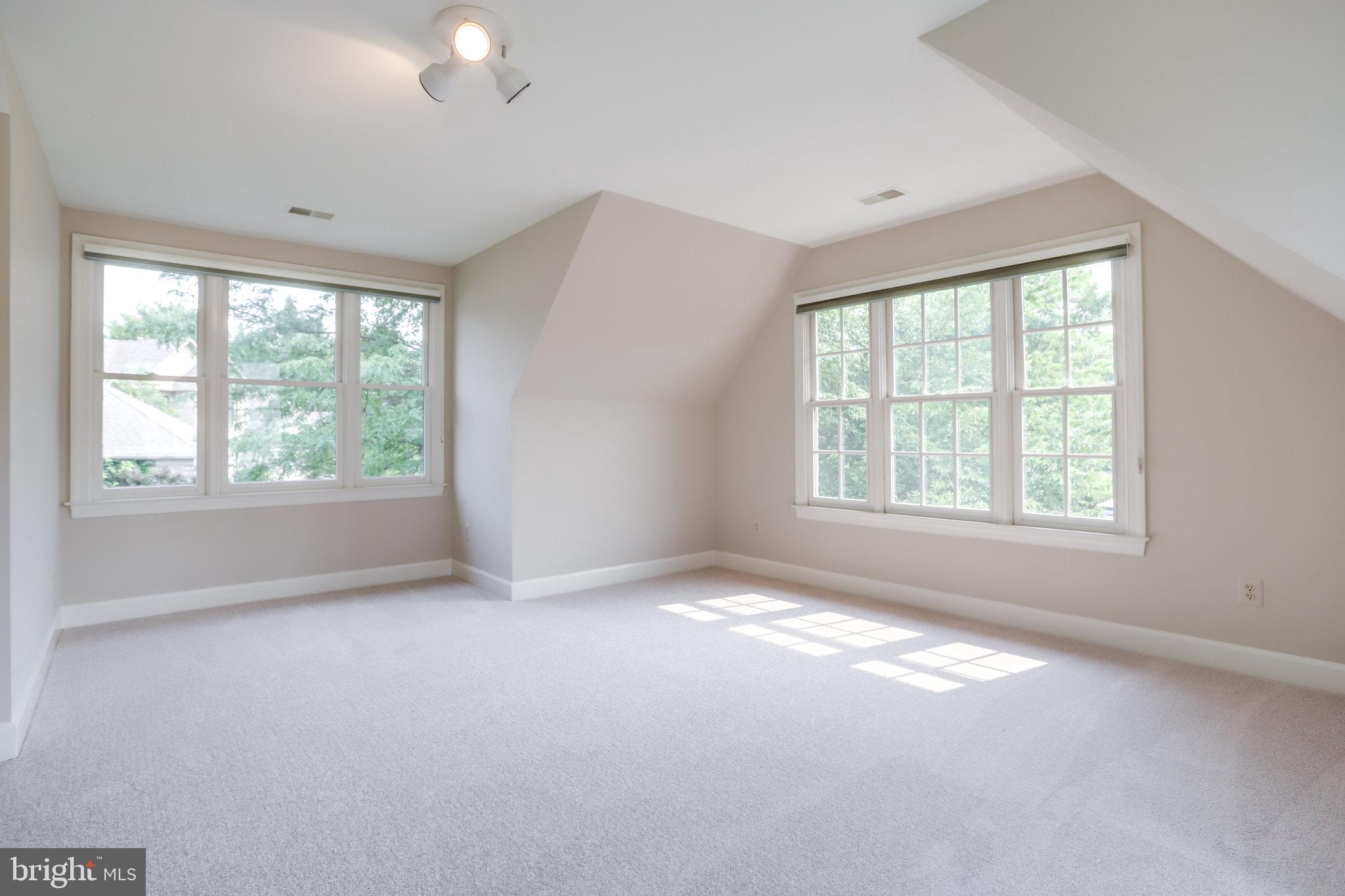 CARRINGTON - Residential