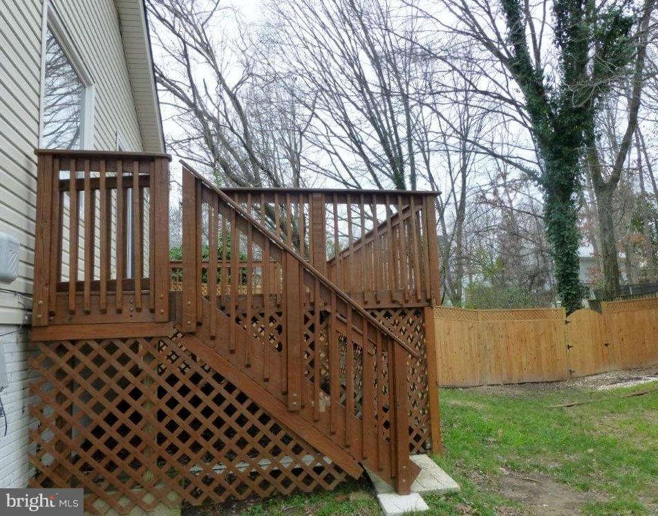 LAKE RIDGE - Residential