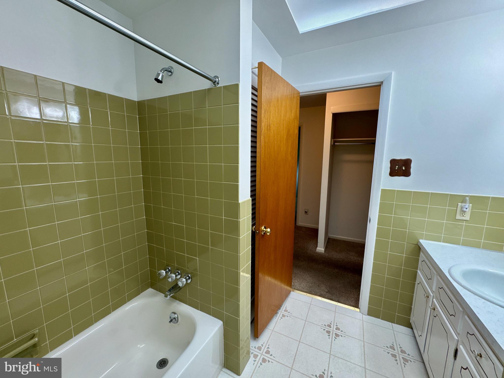 HAINES ACRES - Residential