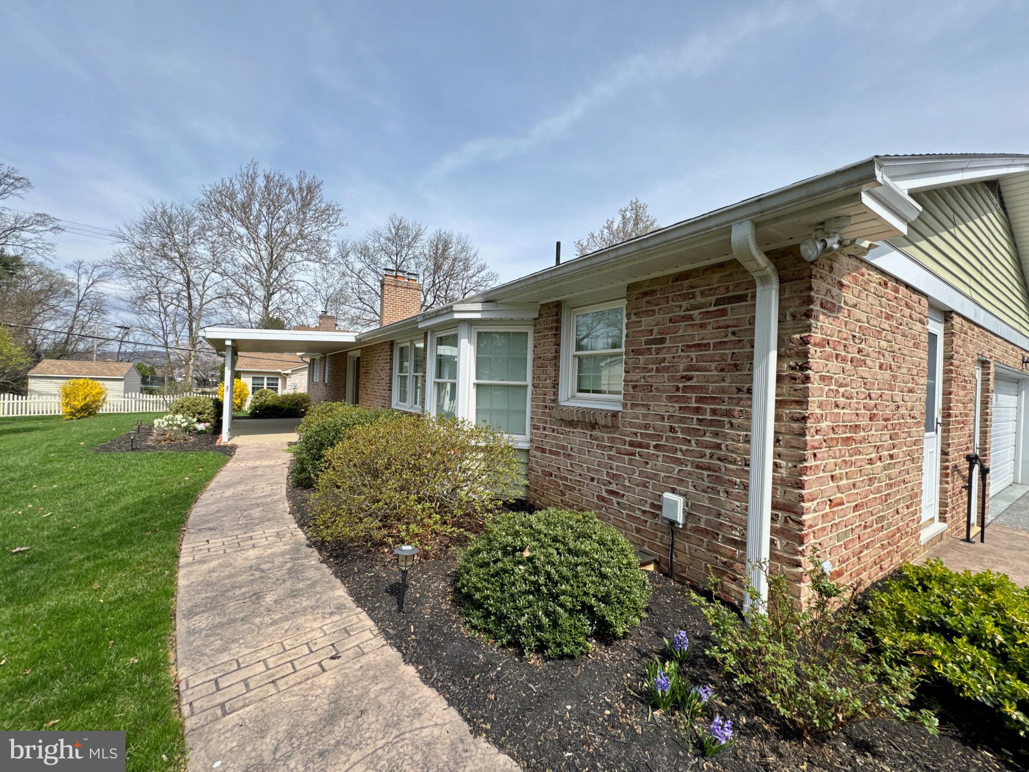 HAINES ACRES - Residential