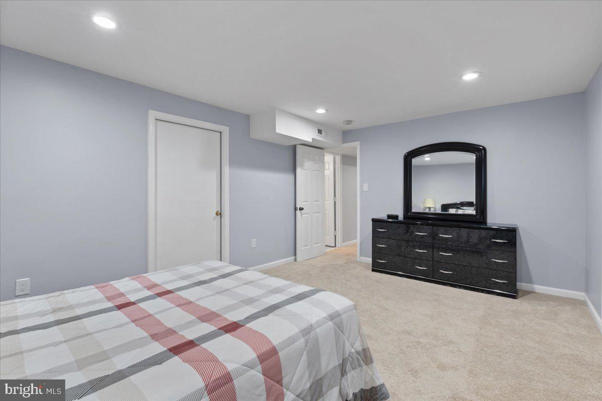 GREEN TRAILS - Residential