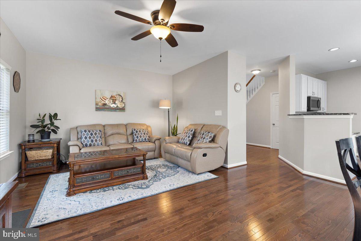 GREEN TRAILS - Residential