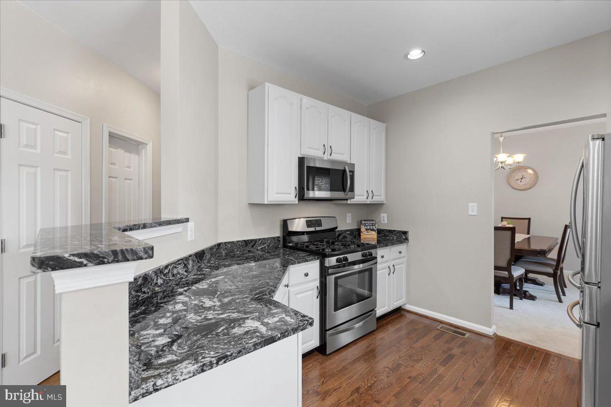 GREEN TRAILS - Residential