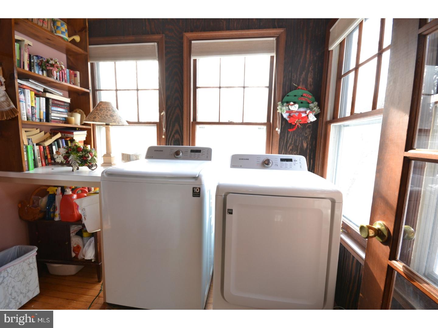 LANSDOWNE - Residential