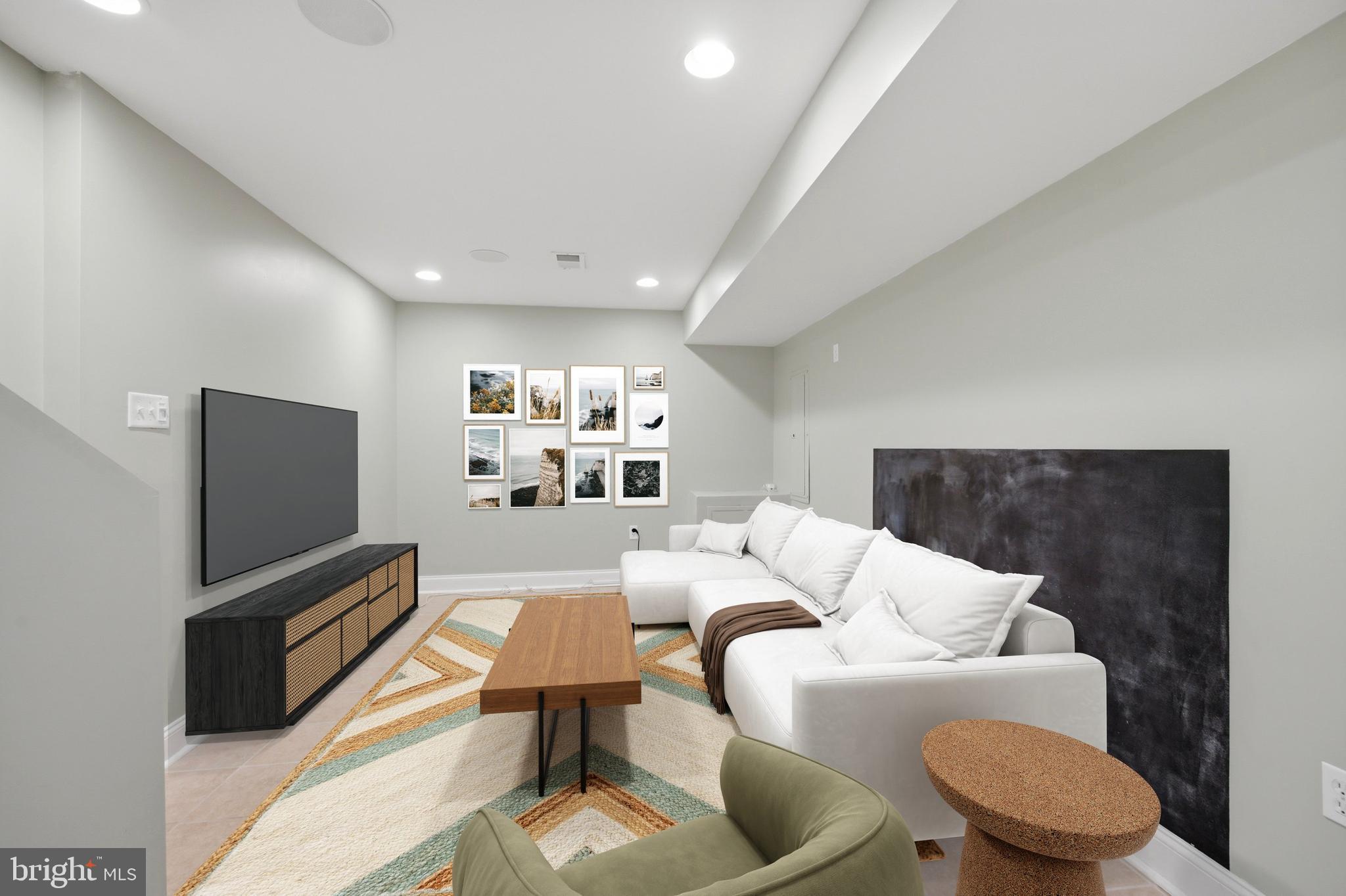 GRADUATE HOSPITAL - Residential