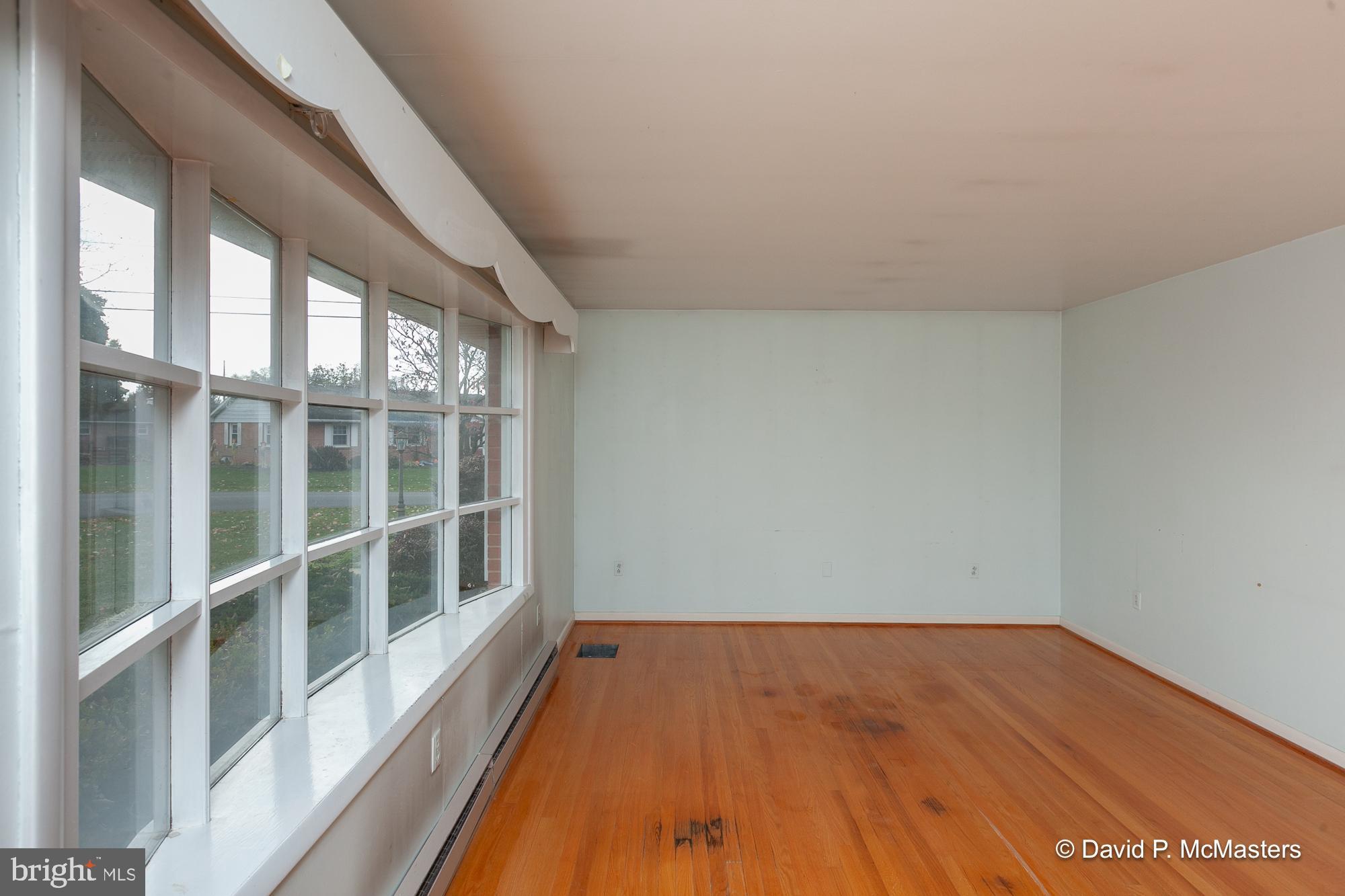 PIKE VIEW ACRES - Residential