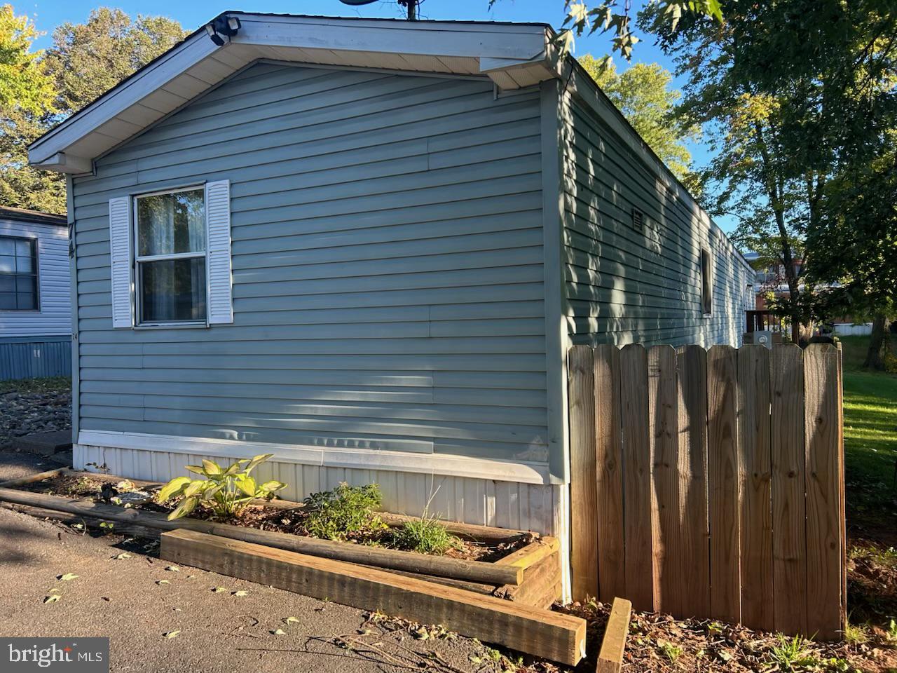 700 SALEM ROAD 74