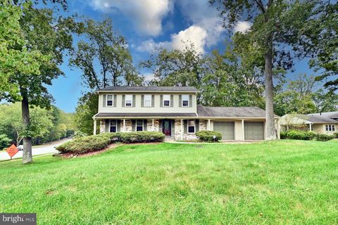 2801 MINTWOOD COURT WOODBRIDGE VA 22192