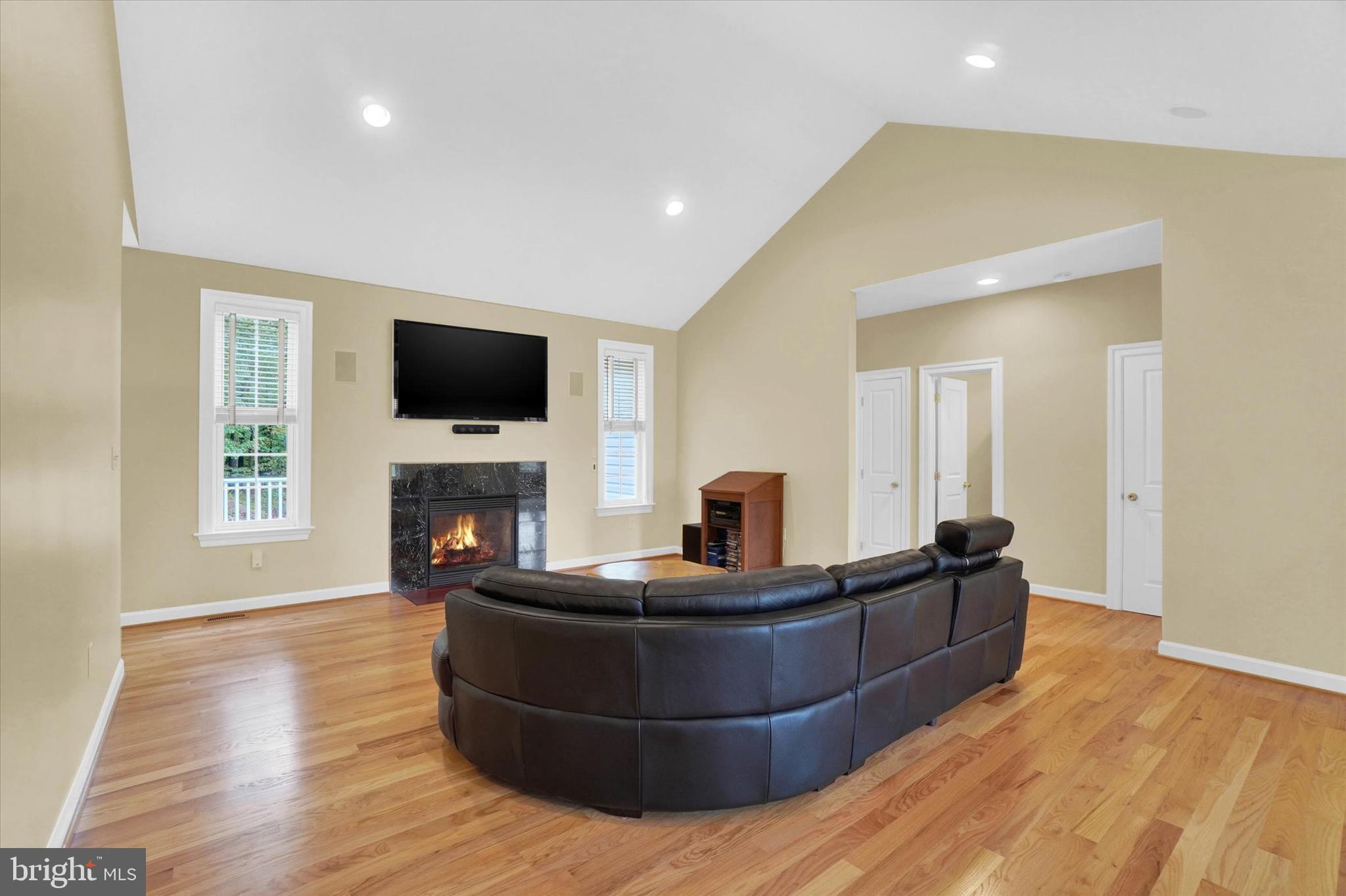 VERNON WOODS - Residential