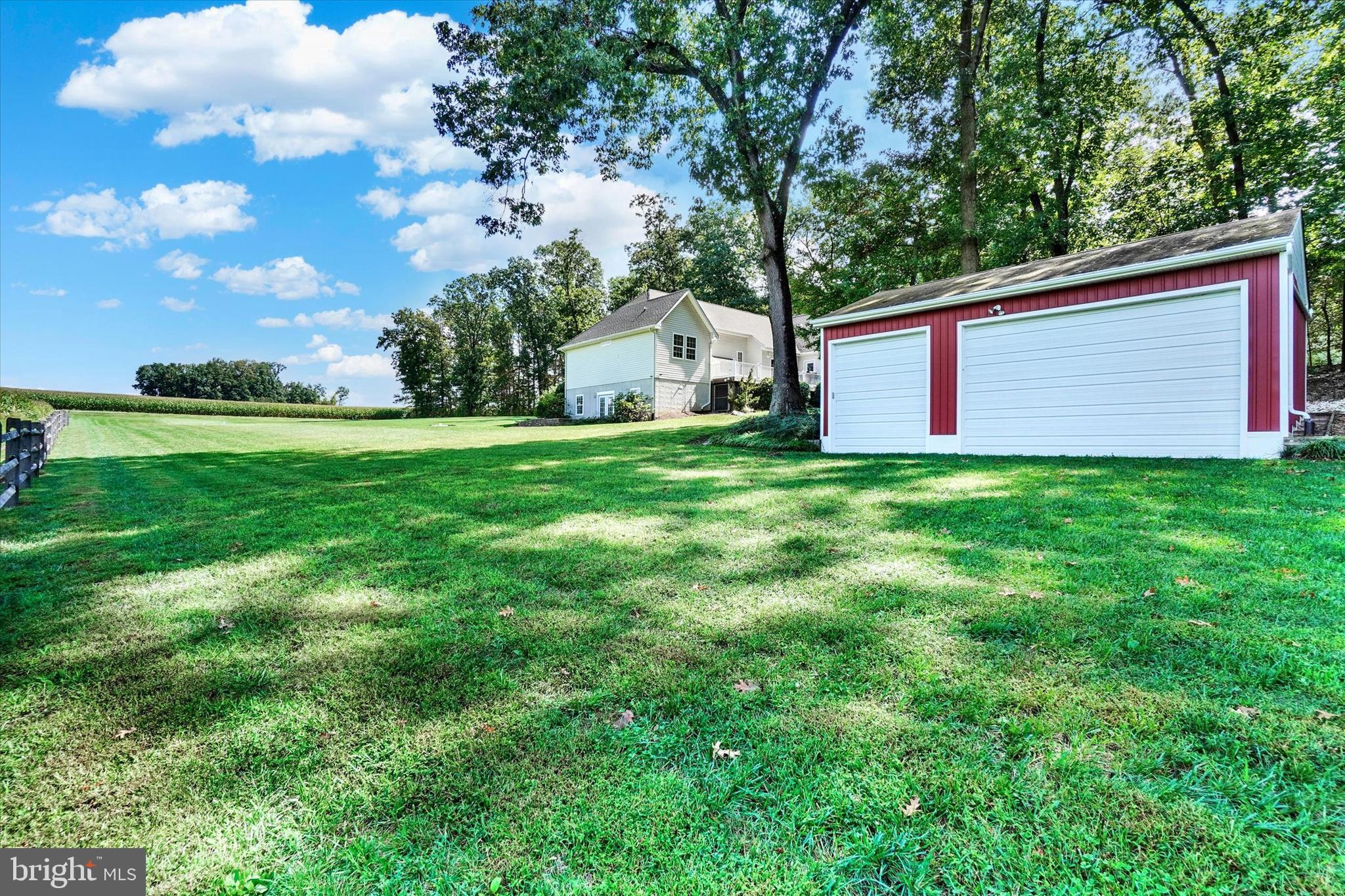 VERNON WOODS - Residential