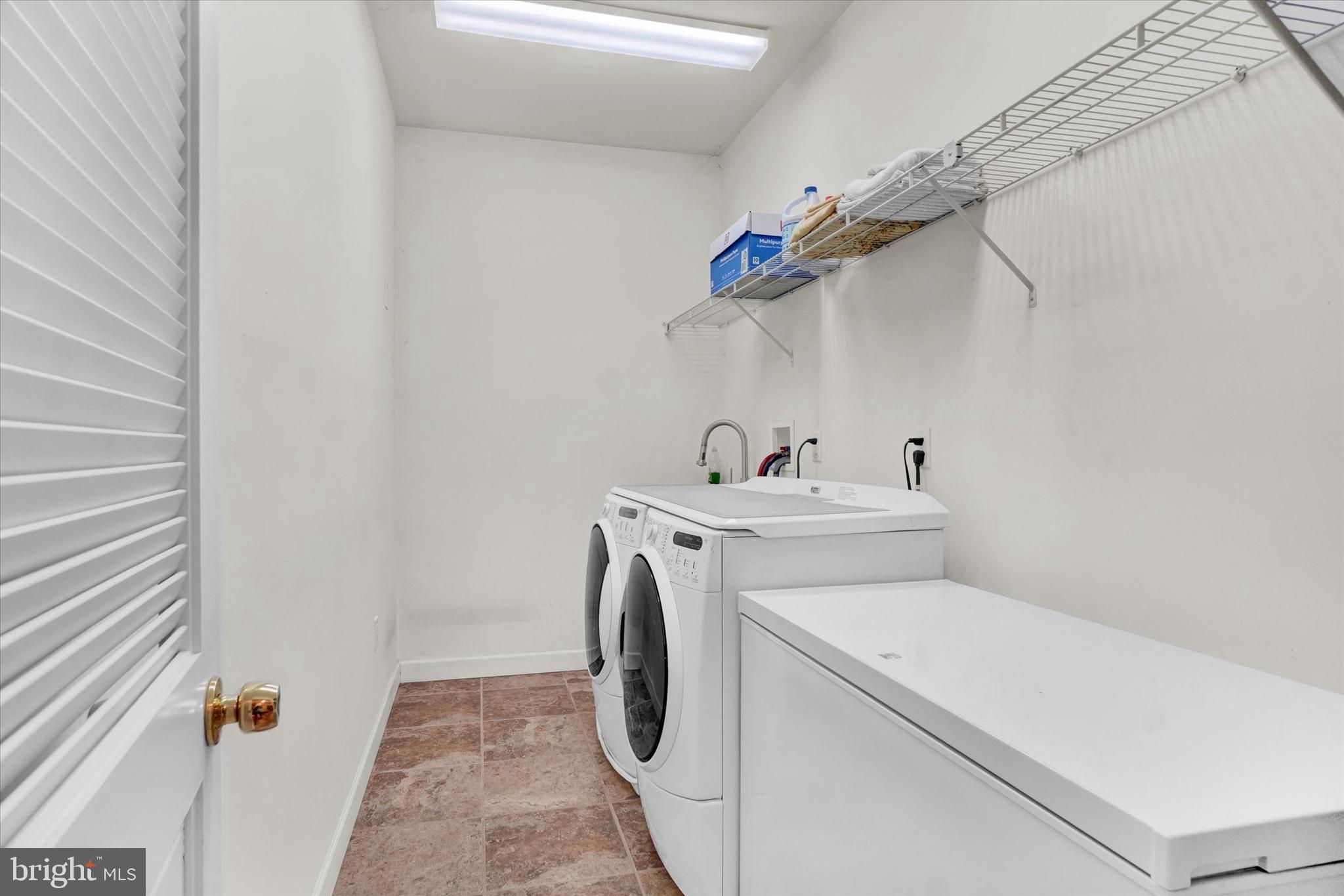 VERNON WOODS - Residential