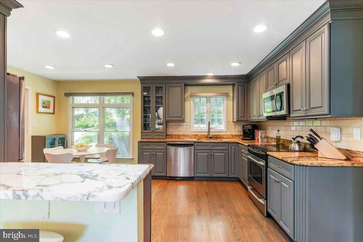 GREENE COUNTRIE VI - Residential