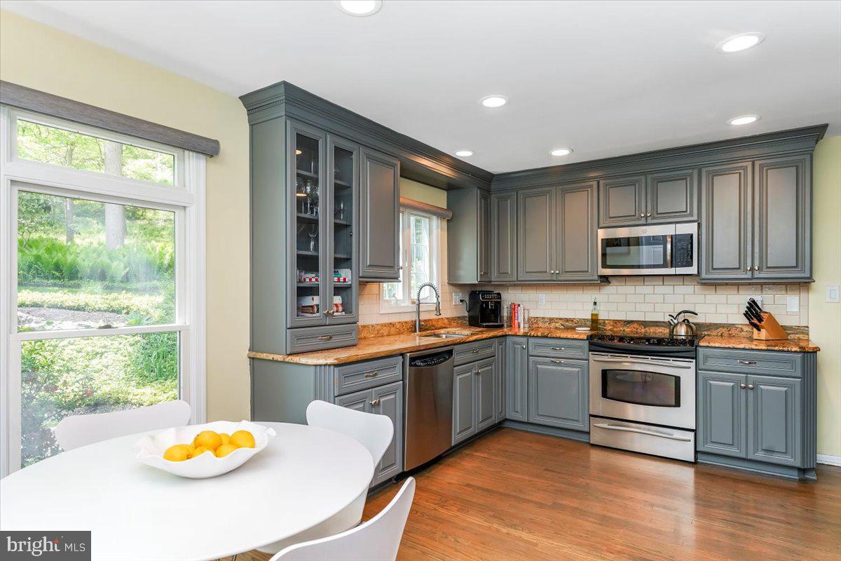 GREENE COUNTRIE VI - Residential