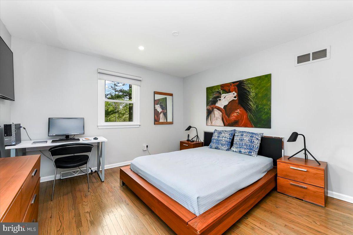 GREENE COUNTRIE VI - Residential