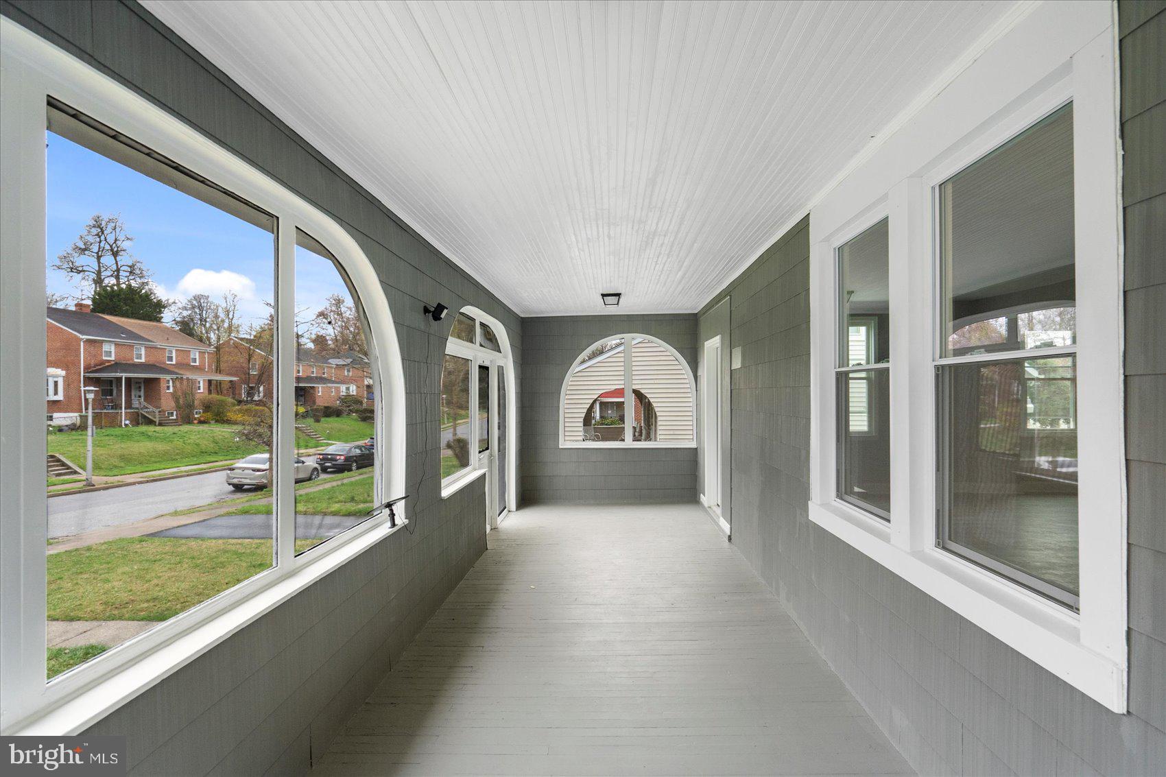 WINDSOR HILLS - Residential