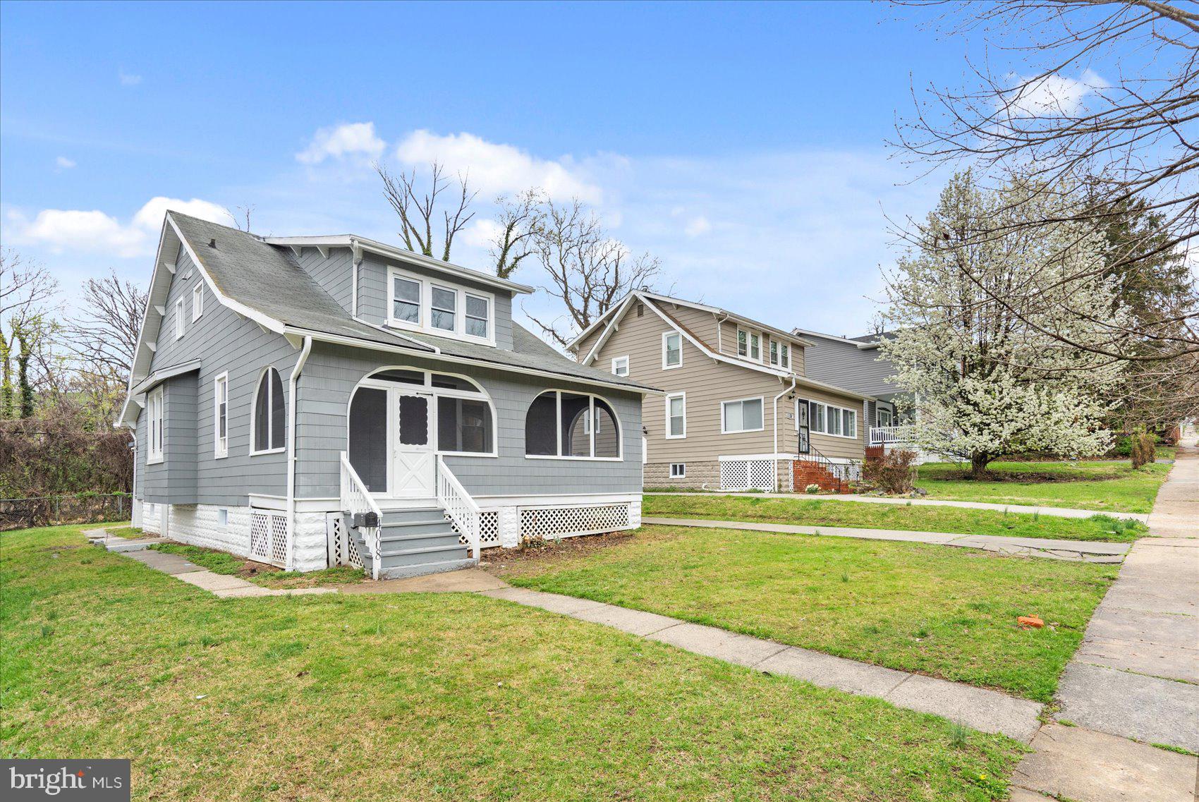 WINDSOR HILLS - Residential