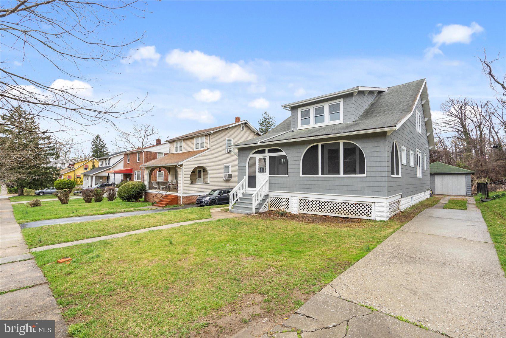 WINDSOR HILLS - Residential