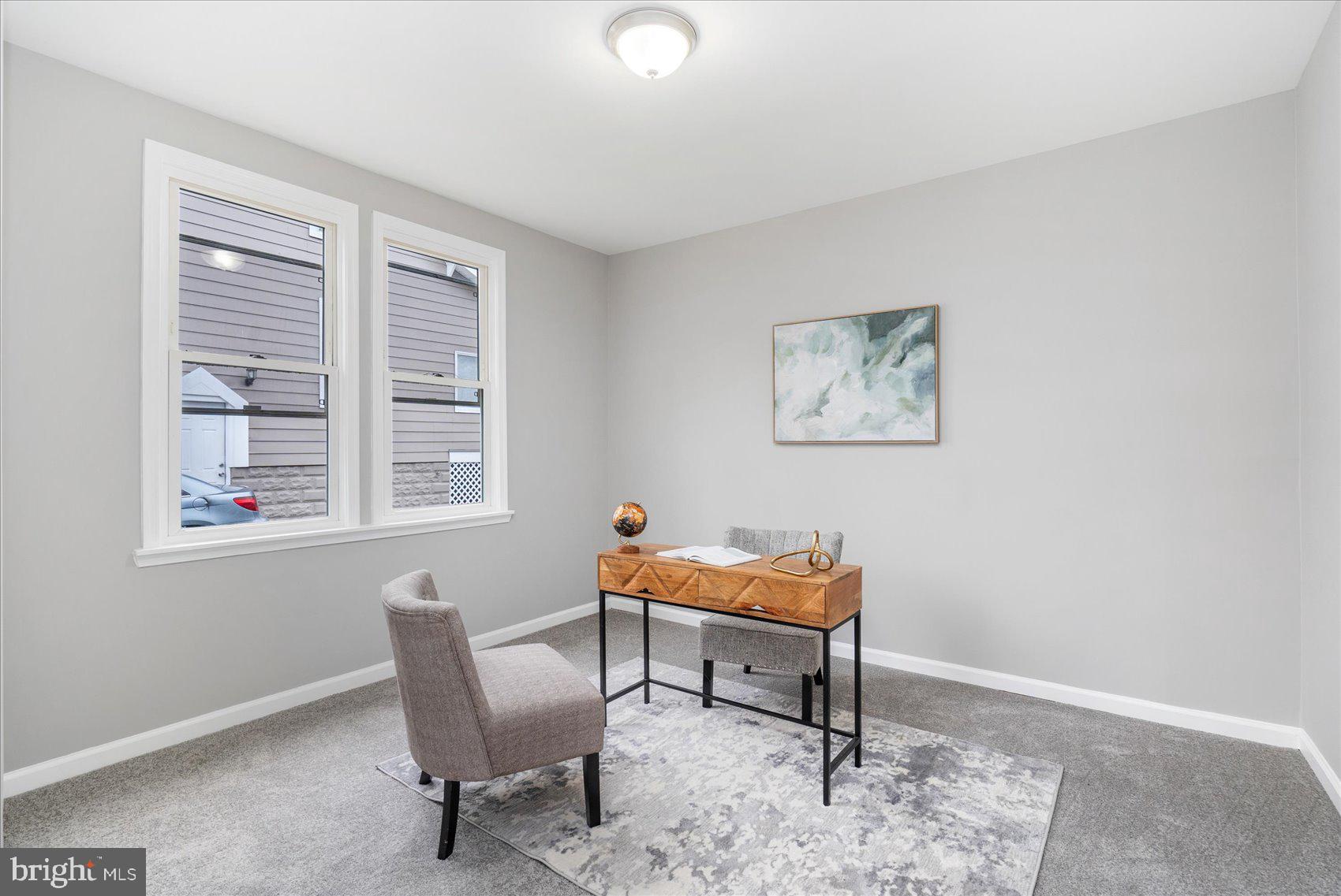 WINDSOR HILLS - Residential