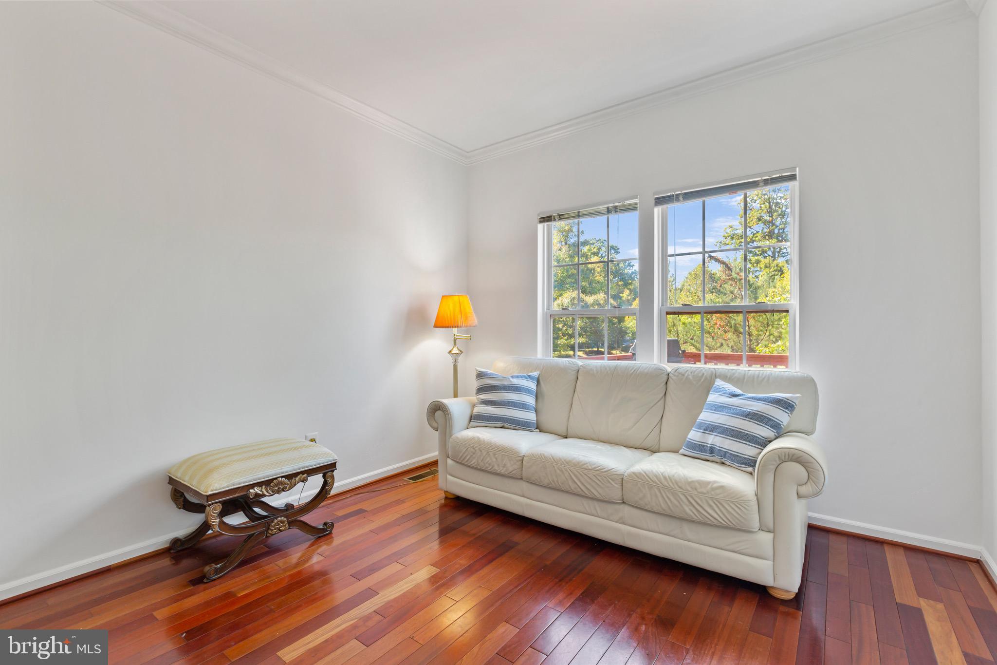 LORTON OVERLOOK - Residential Lease