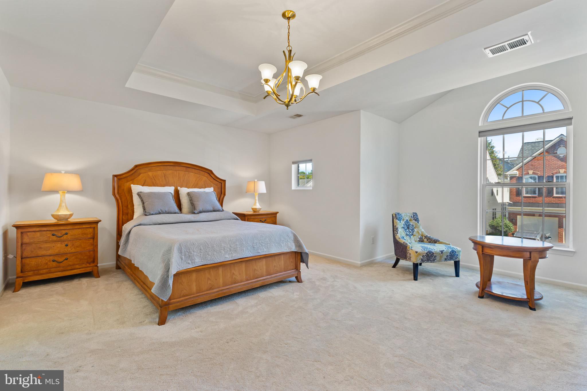 LORTON OVERLOOK - Residential Lease