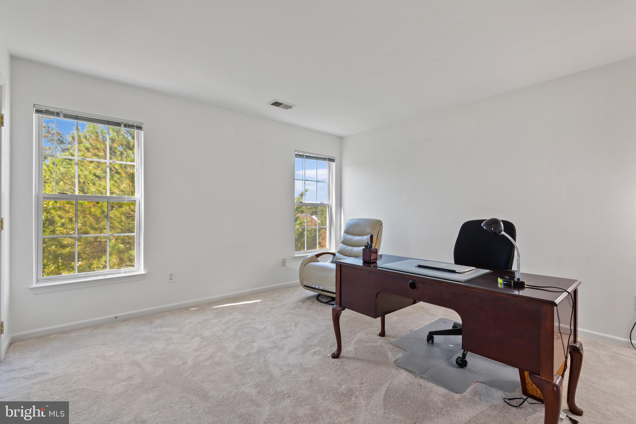 LORTON OVERLOOK - Residential Lease