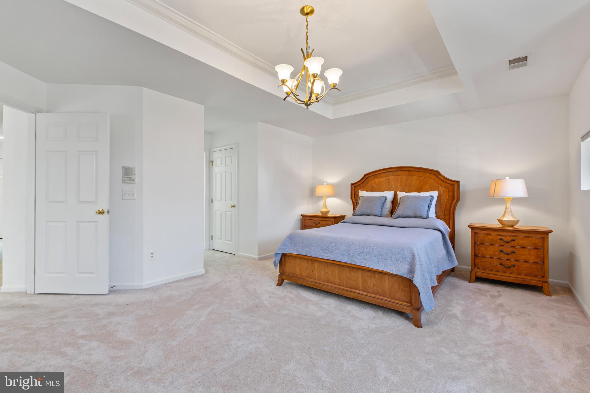 LORTON OVERLOOK - Residential Lease