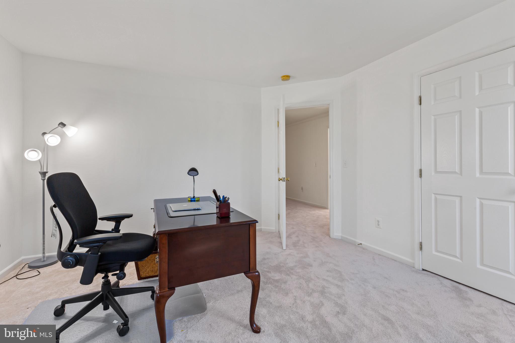 LORTON OVERLOOK - Residential Lease