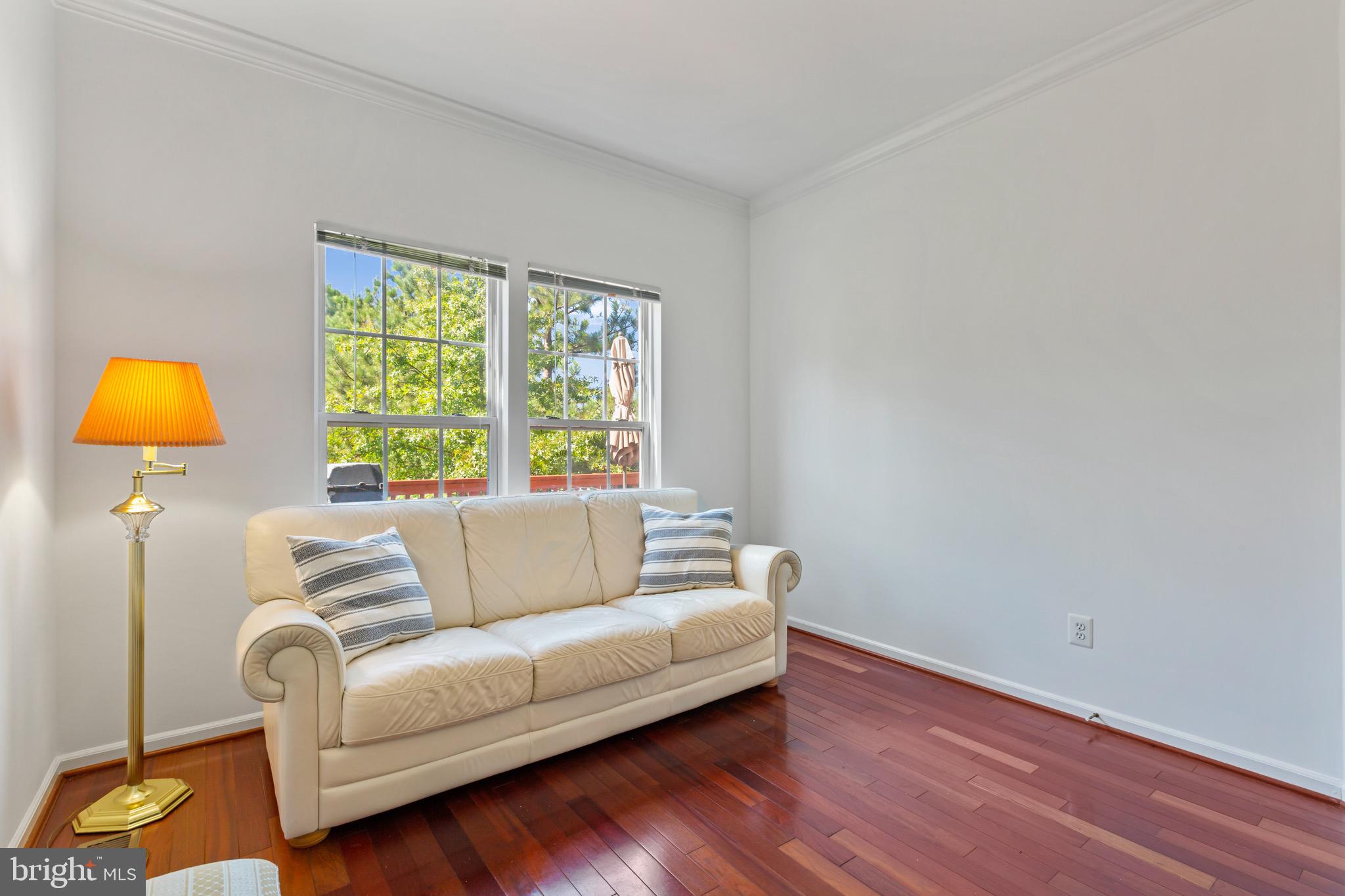 LORTON OVERLOOK - Residential Lease