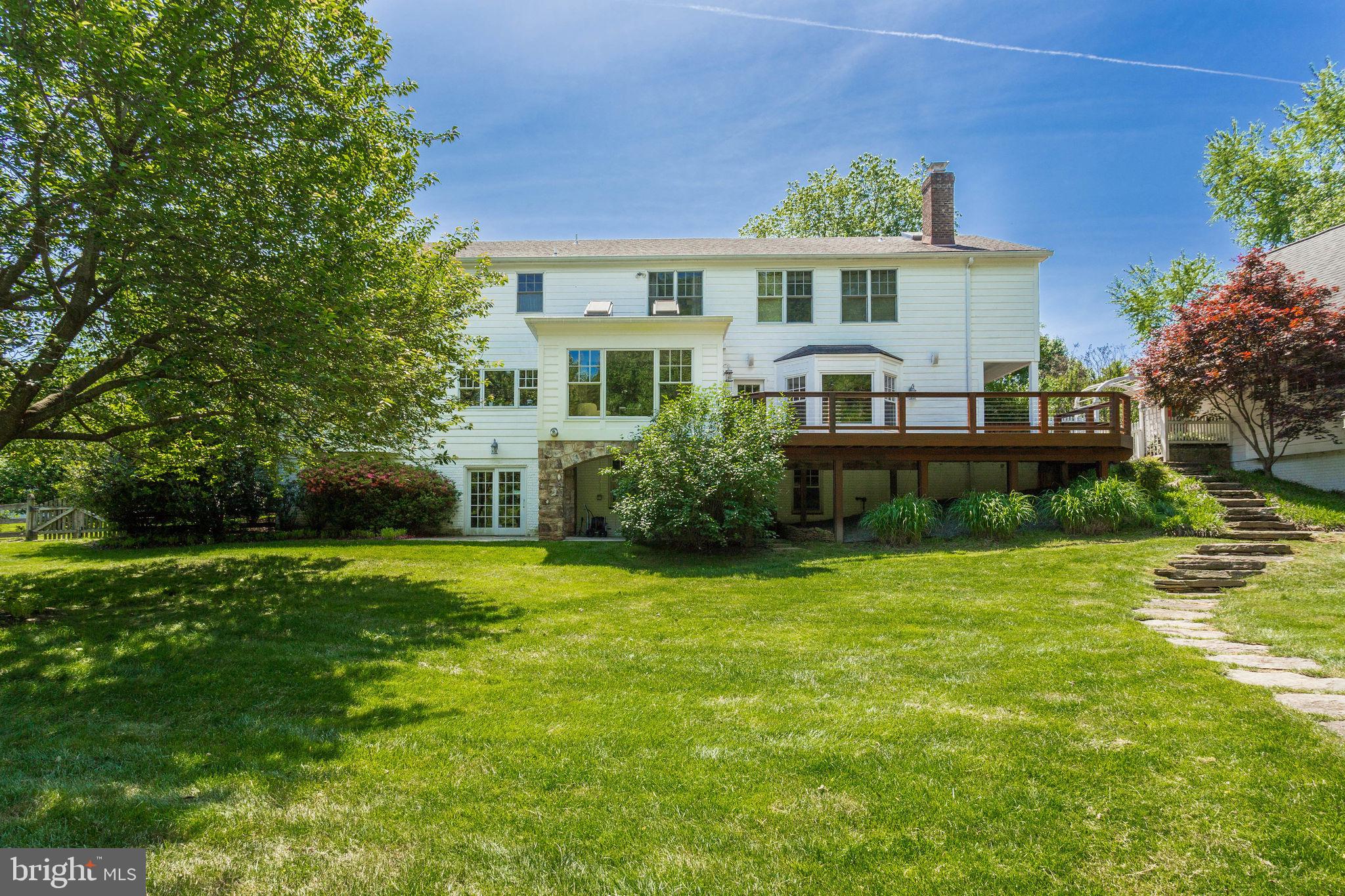 LAKE WINDERMERE - Residential