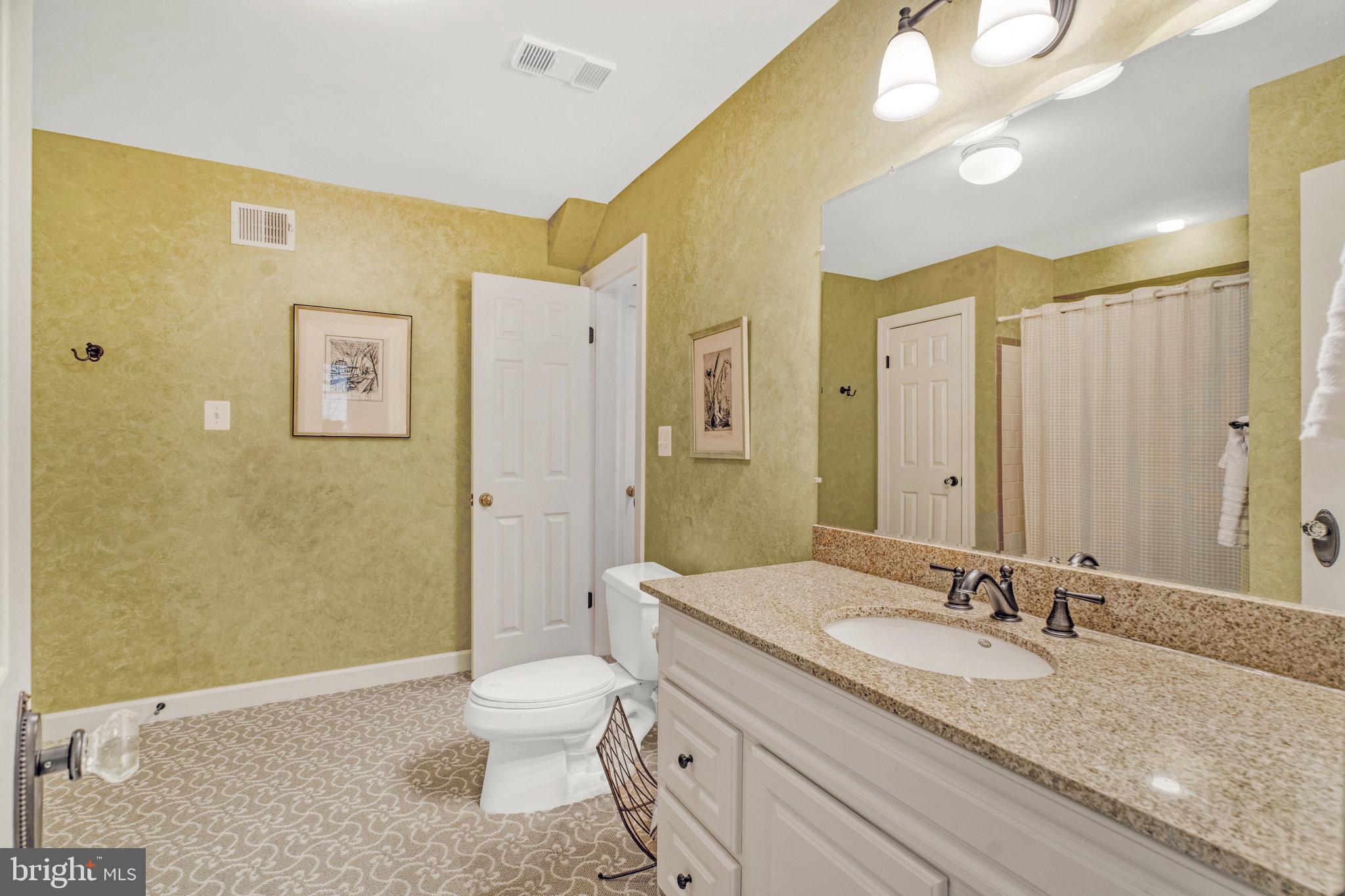 LAKE WINDERMERE - Residential