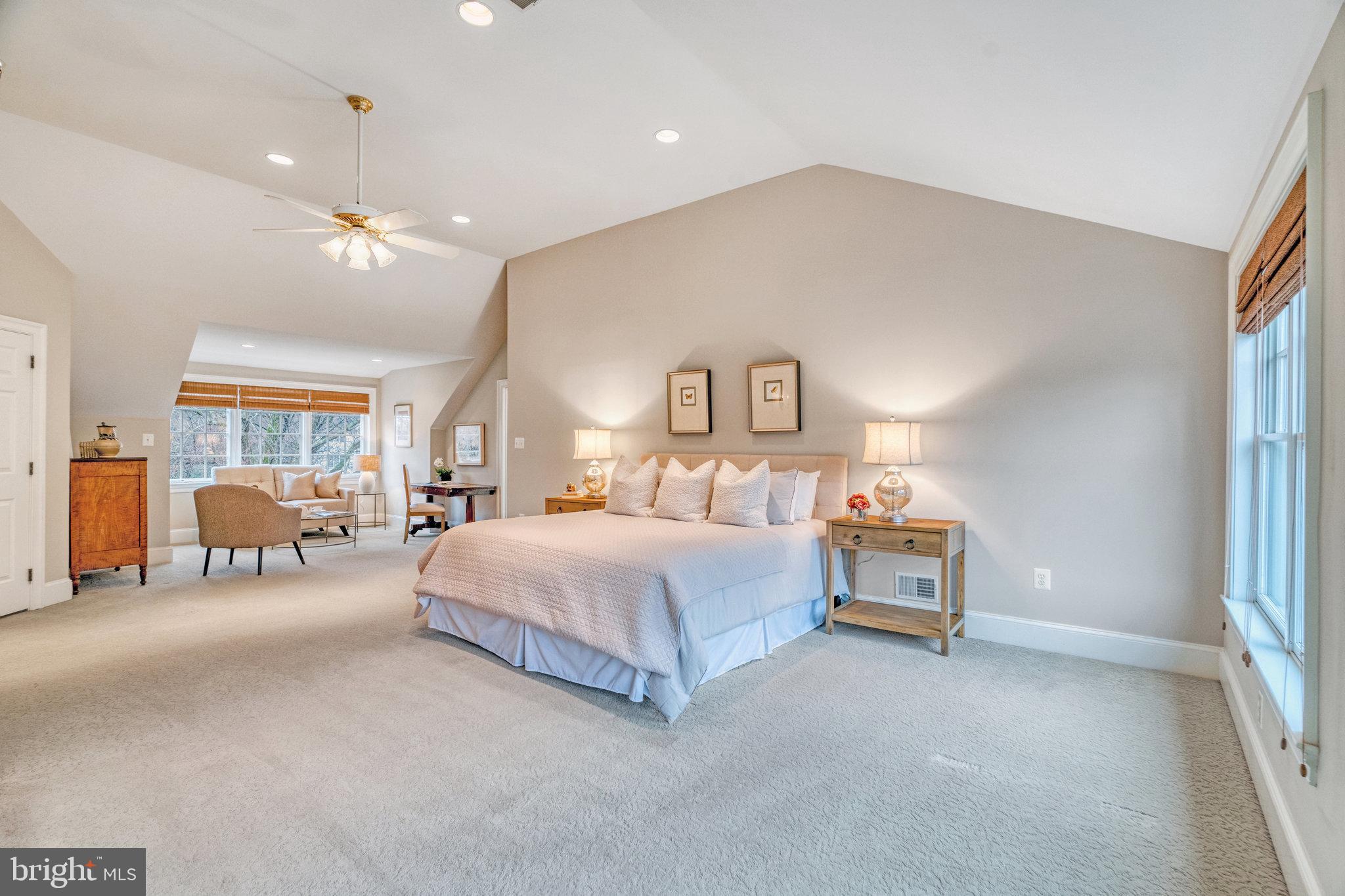 LAKE WINDERMERE - Residential