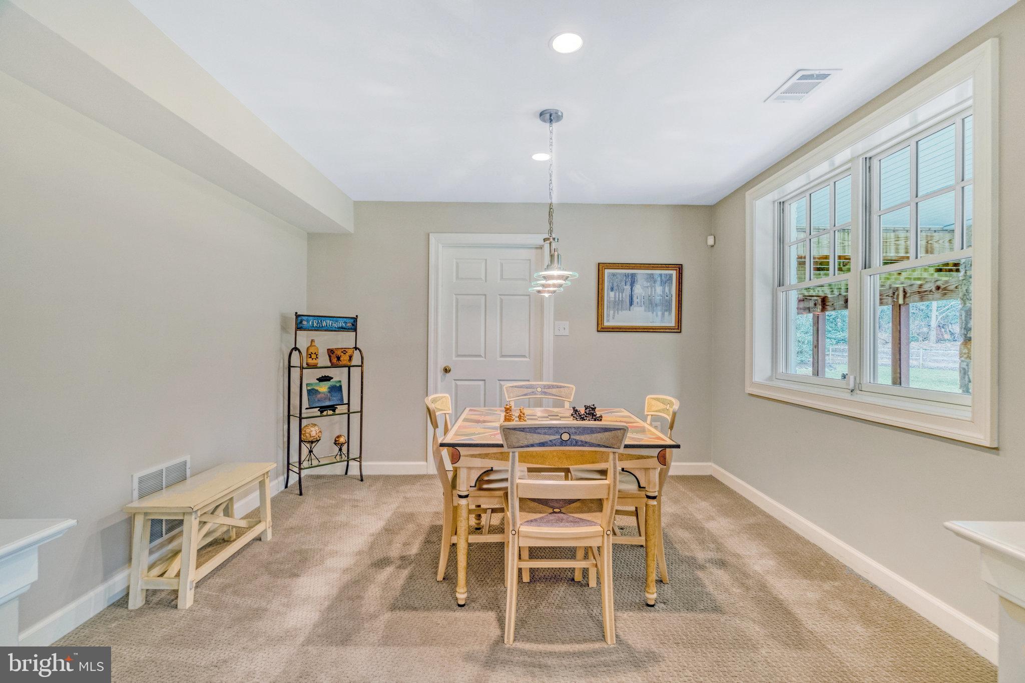 LAKE WINDERMERE - Residential