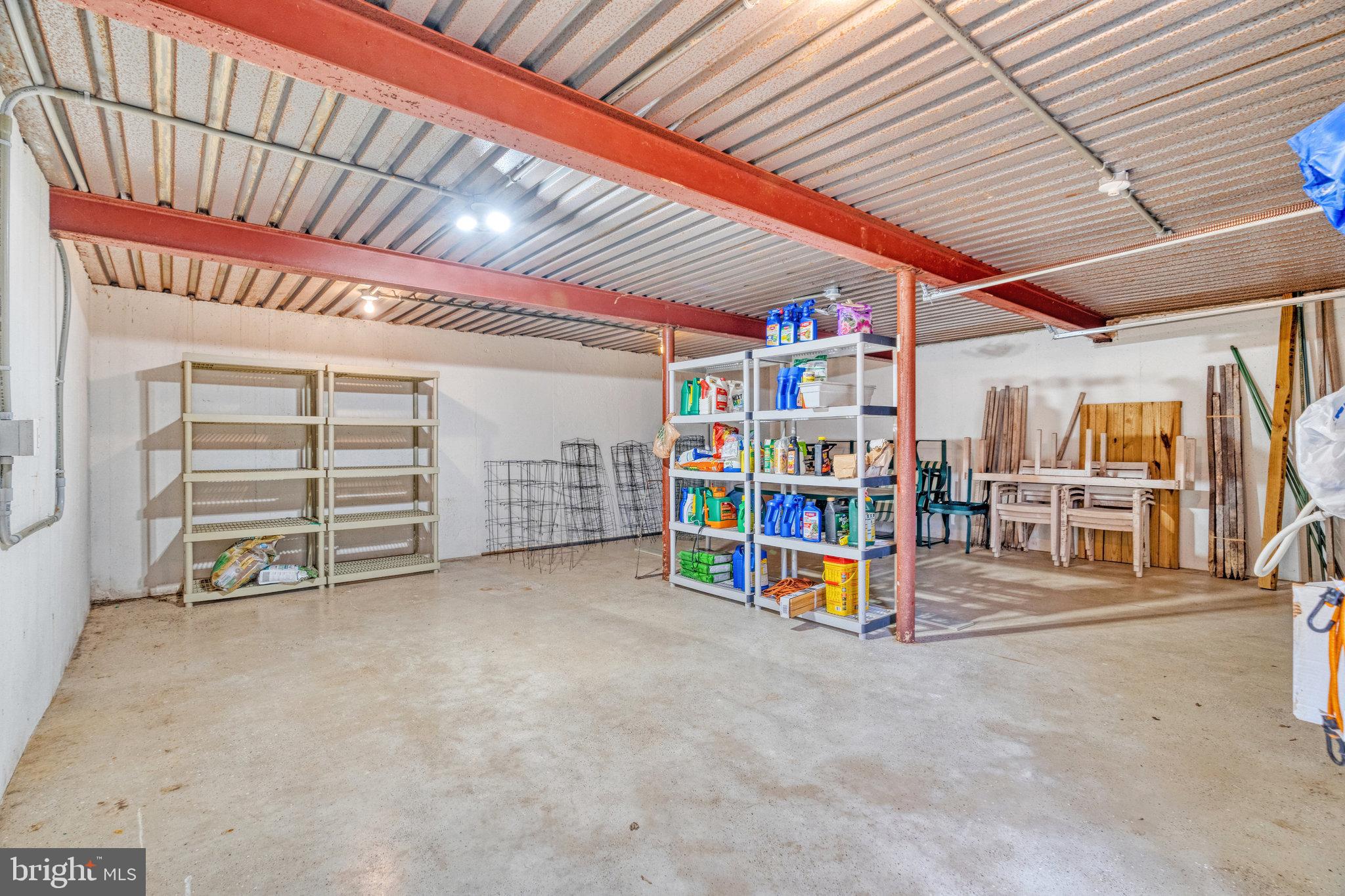 LAKE WINDERMERE - Residential