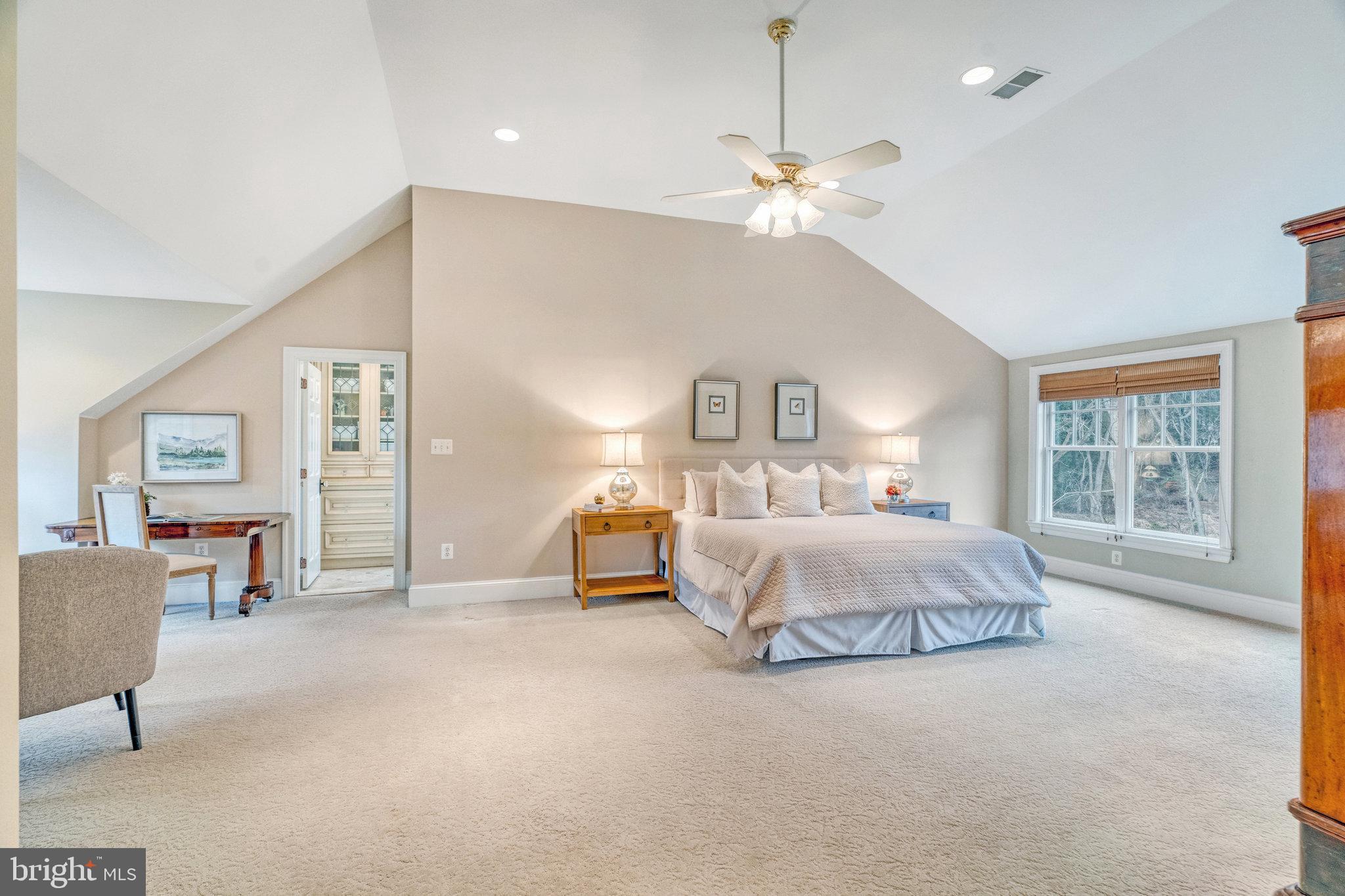 LAKE WINDERMERE - Residential