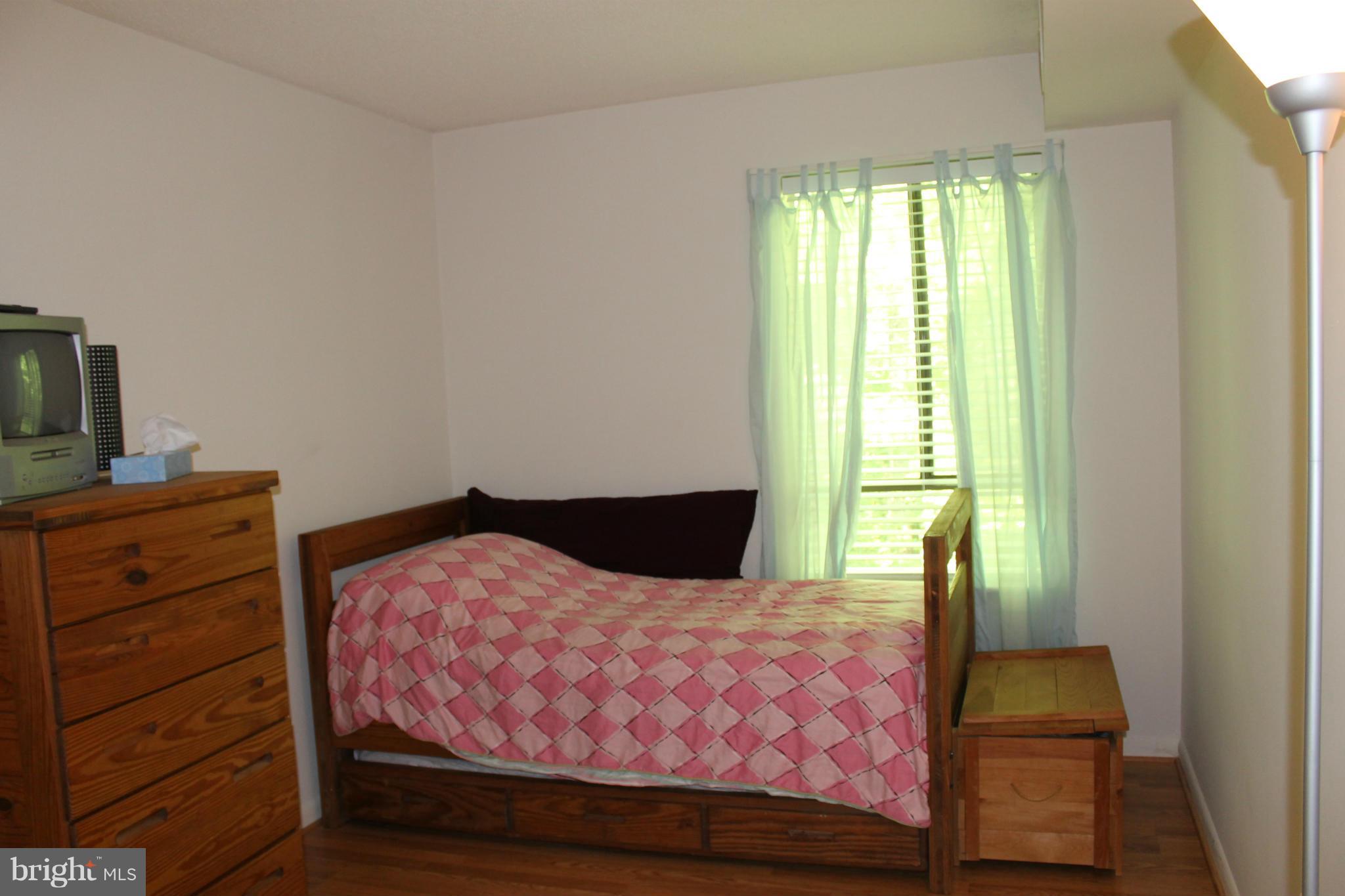 SHADOWOOD - Residential Lease