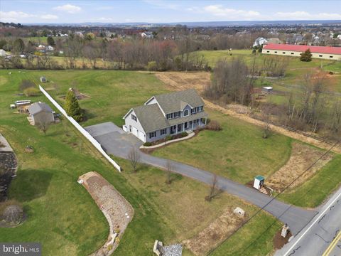 Photo of 141 Bell Road, PALMYRA, PA 17078 (MLS # PALN2025450)