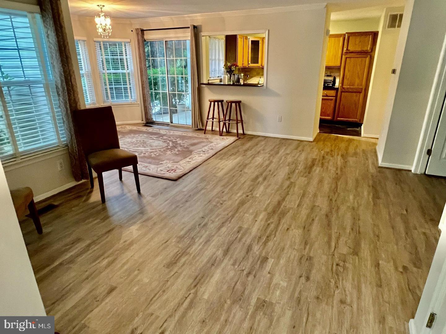 VILLAGE SHIRES - Residential Lease