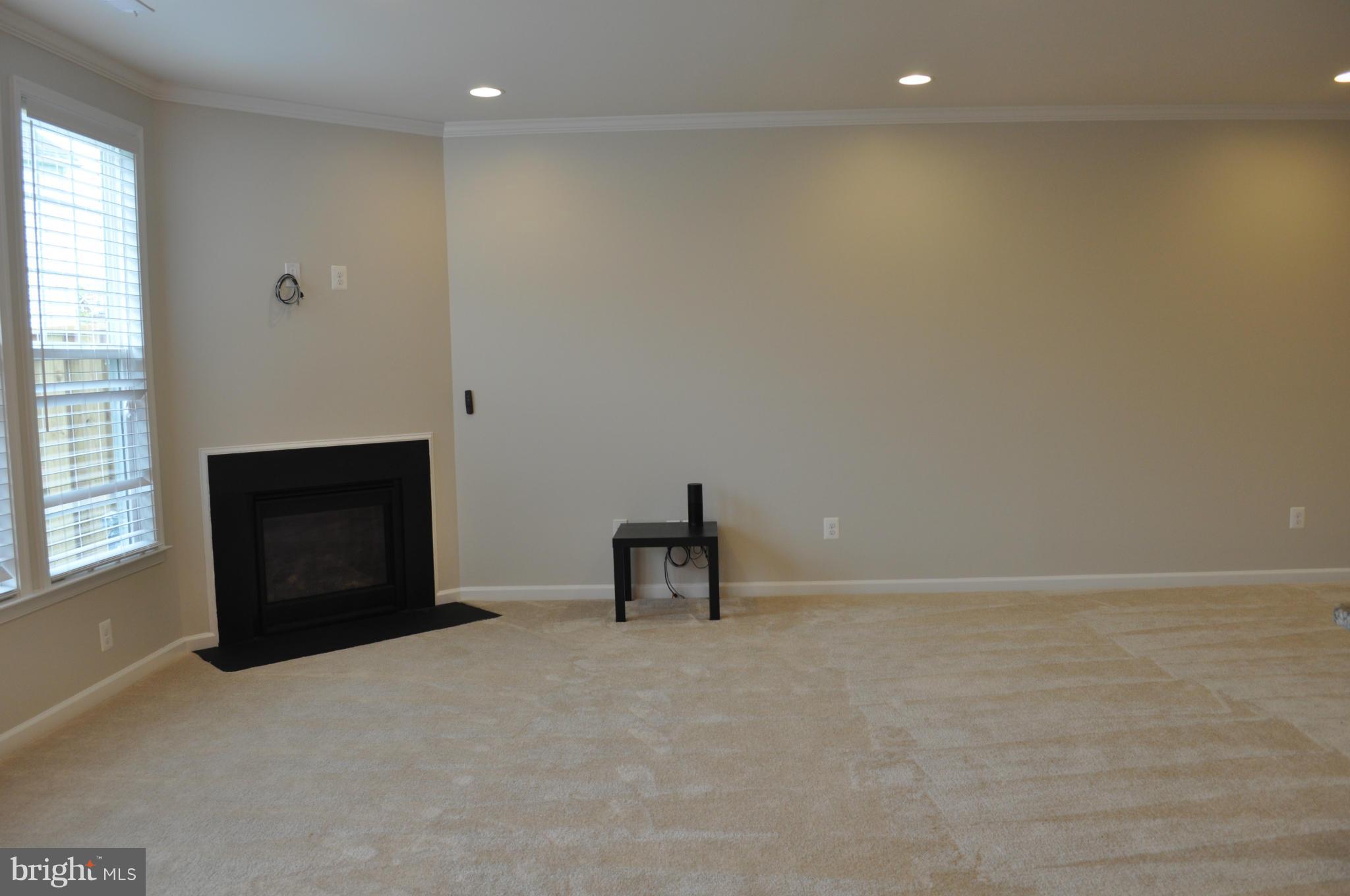 BRAMBLETON LANDBAY 3 - Residential Lease