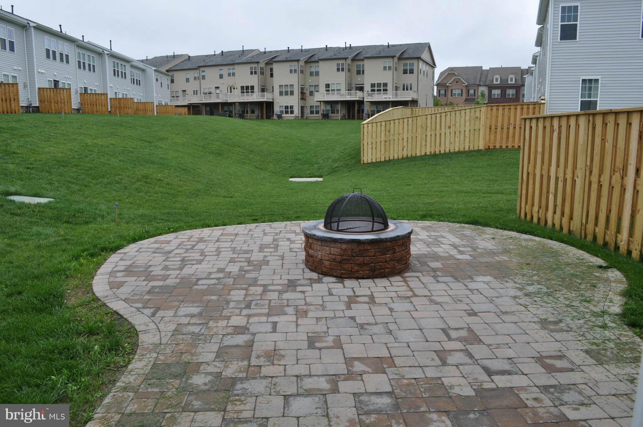 BRAMBLETON LANDBAY 3 - Residential Lease